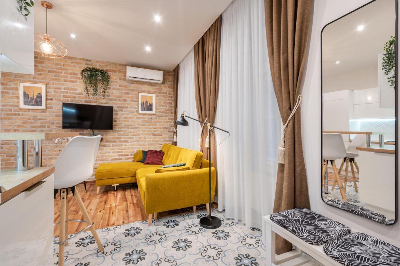 Architecture Fan'S Apartment Near Opera House Budapeste Exterior foto
