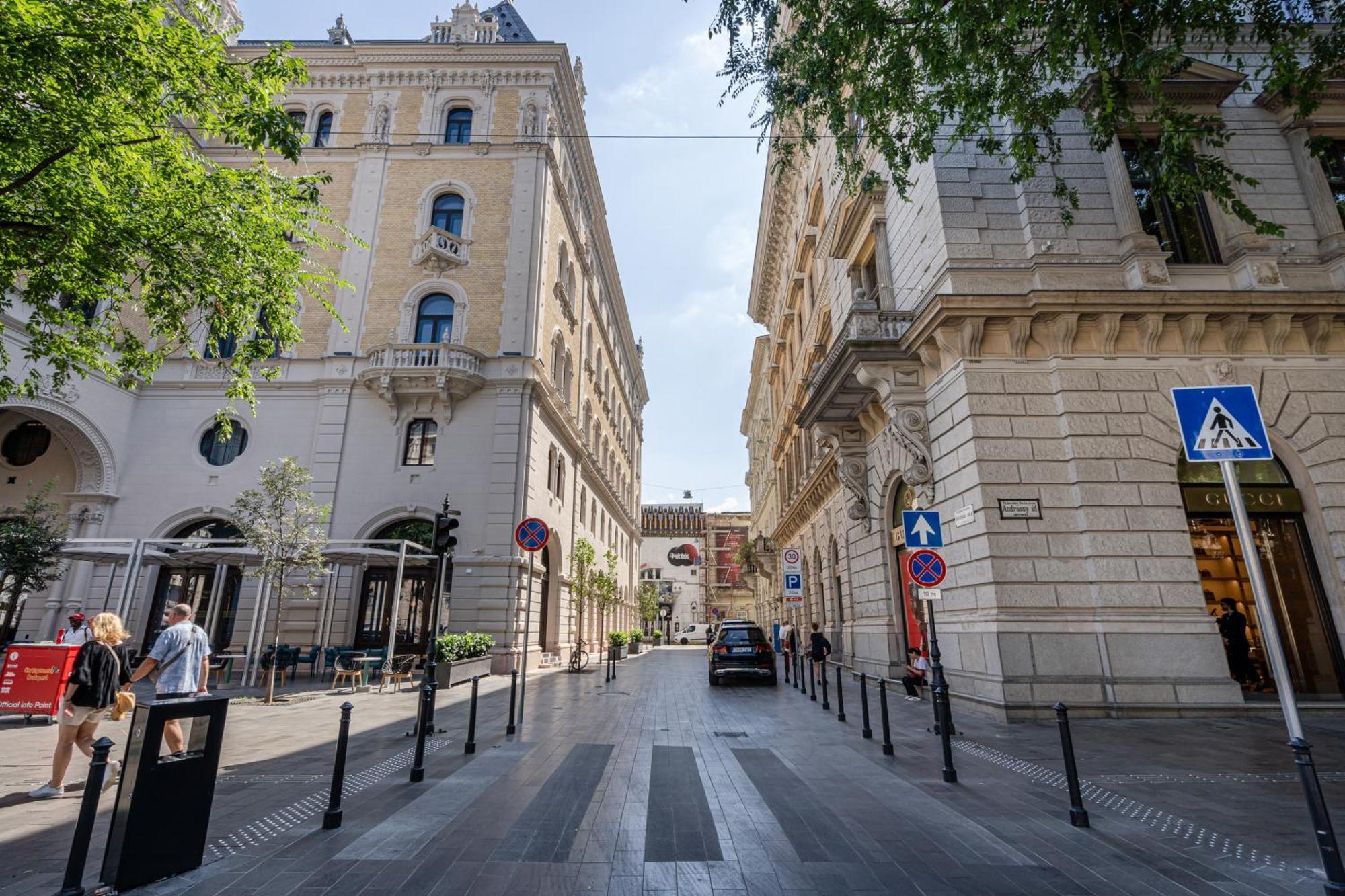 Architecture Fan'S Apartment Near Opera House Budapeste Exterior foto